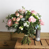 Le Rose Bouquet - Pink Roses With White Phlox